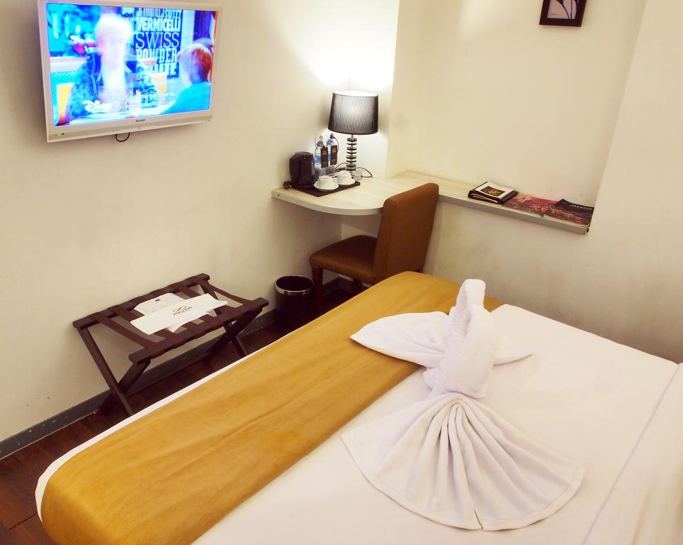 Maven Fatmawati Hotel Jakarta Rum bild
